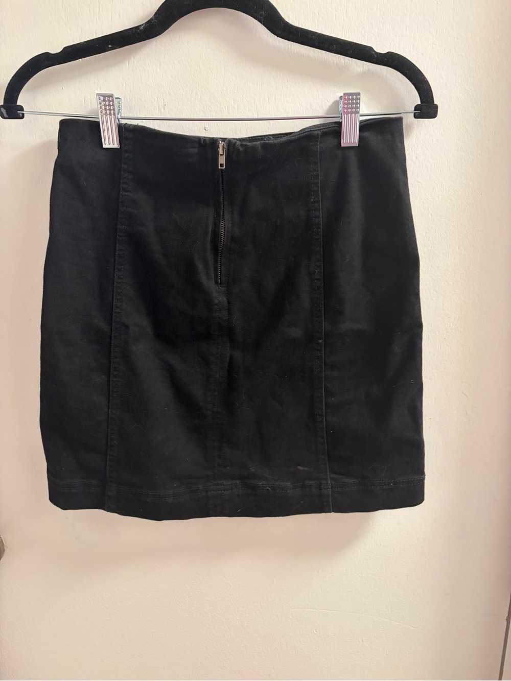 Rewash Black Mini Skirt - Paneled Straight Silhouette - Picture 3 of 8